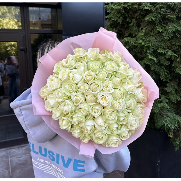 51 роза Аваланч